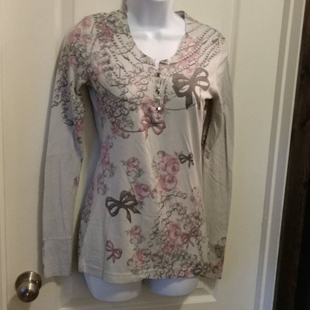 Cut Cute long sleeve shirt